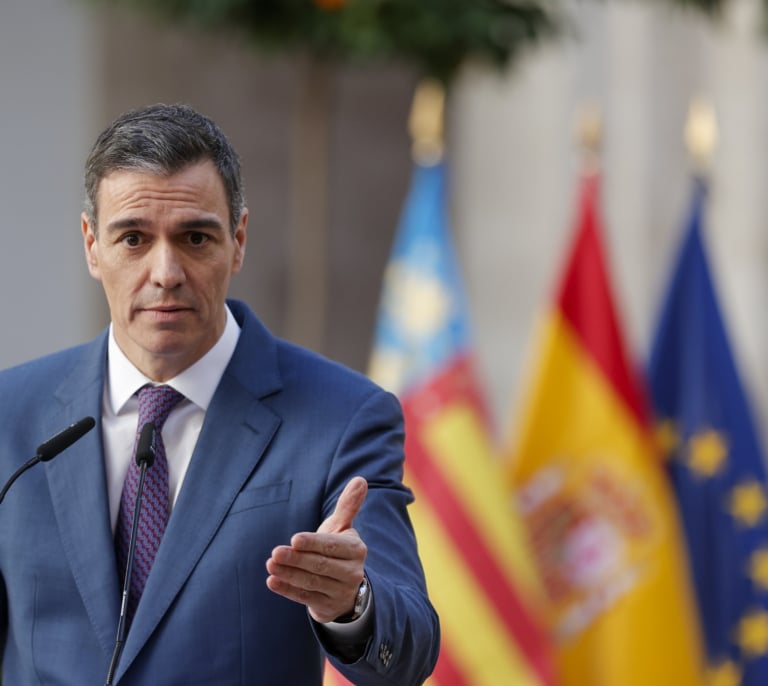 El Gobierno se compromete a recuperar las medidas del decreto ómnibus que tengan más "consenso", pero no avanza plazos