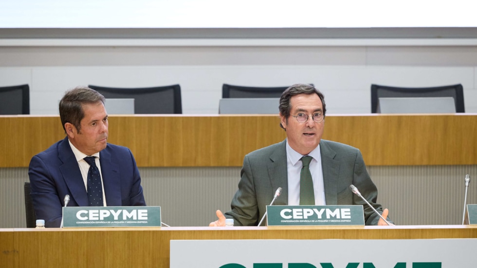 Garamendi presentará un candidato alternativo a Cuerva para Cepyme y le ofrece una 'salida' en CEOE