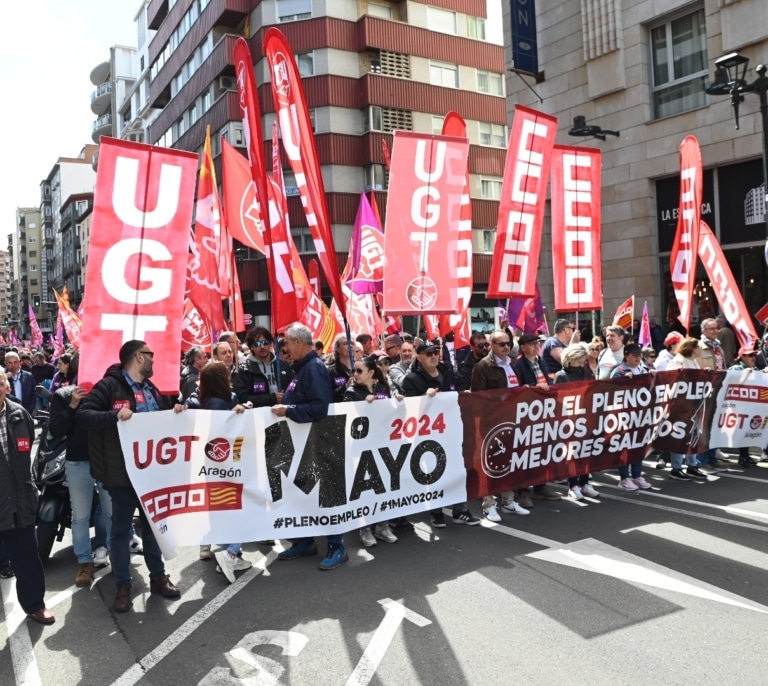 Los sindicatos convocan movilizaciones para el 2 de febrero tras la derrota parlamentaria del Gobierno