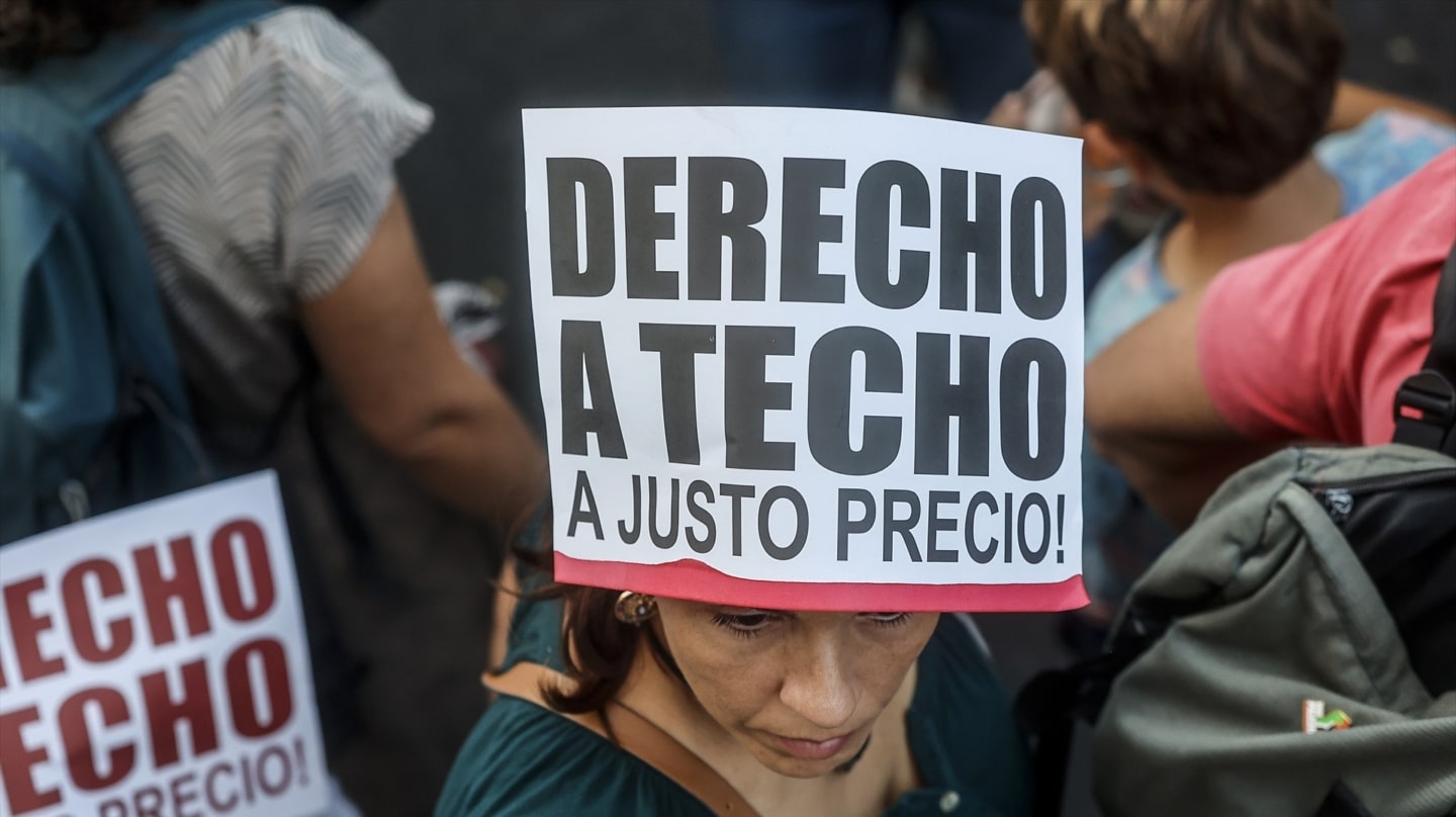 Manifestación por el derecho a la vivienda, a 19 de octubre de 2024, en Valencia.