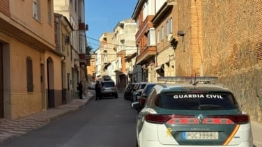 Un diputado y dos guardias civiles detenidos en una operación contra el narcotráfico en Ceuta