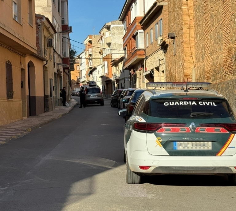 Un diputado y dos guardias civiles detenidos en una operación contra el narcotráfico en Ceuta