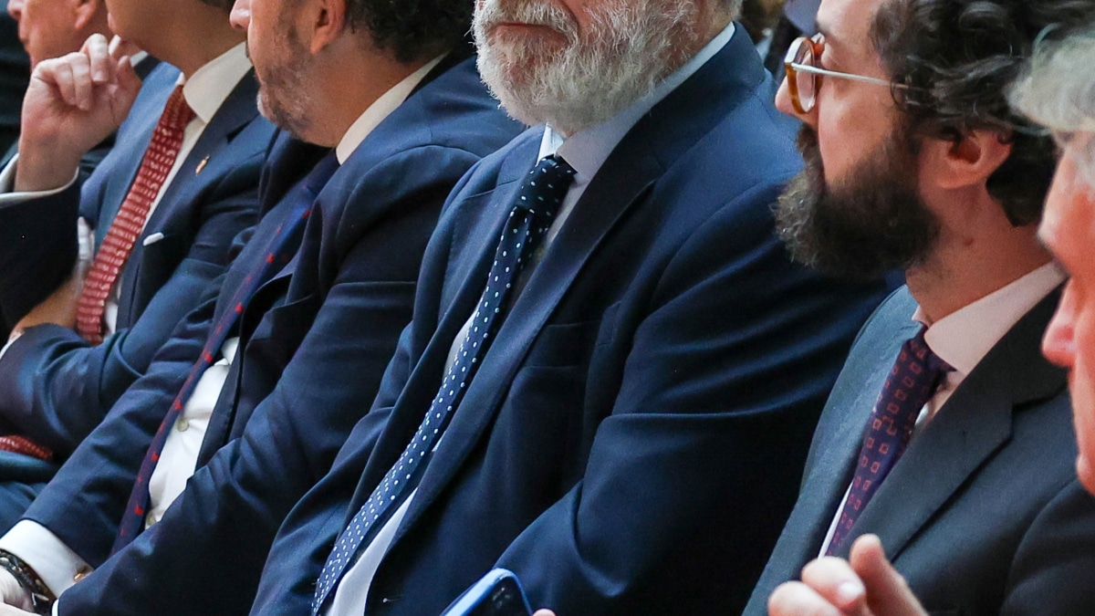 El director del Gabinete de la presidenta de la Comunidad de Madrid, Miguel Ángel Rodríguez, durante el acto conmemorativo de celebración del 46º aniversario de la Constitución Española en la Real Casa de Correos, a 3 de diciembre de 2024, en Madrid (España).