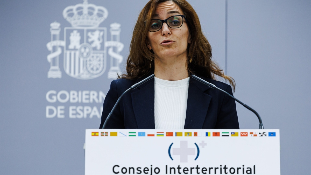 La ministra de sanidad, Mónica García