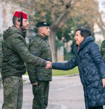 El Consejo de Estado avisa a Robles que debe permitir a los [...]