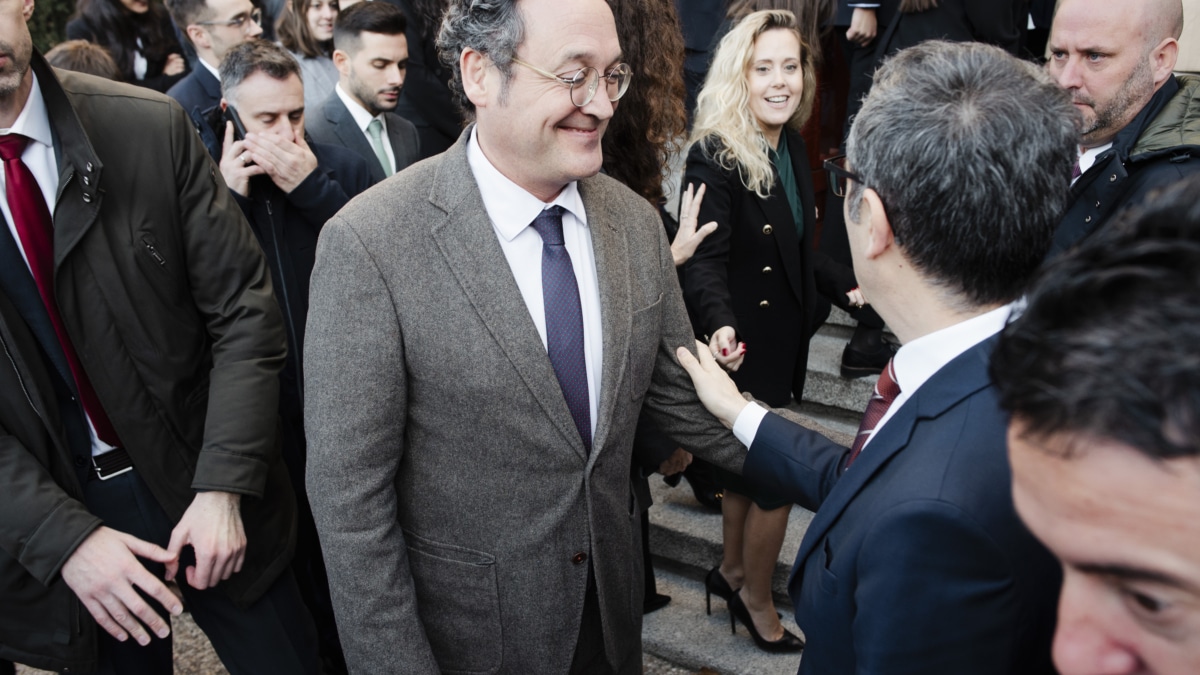 El Fiscal General del Estado, Álvaro García Ortiz y el ministro de la Presidencia, Justicia y Relaciones con las Cortes, Félix Bolaños, en la inauguración de la 63ª promoción de acceso a la carrera fiscal, a 15 de enero de 2025, en Madrid (España).