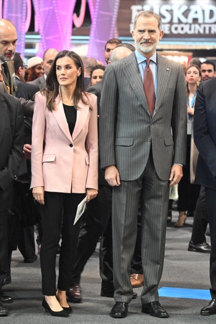 La reina Letizia y el rey Felipe durante la inauguración de la 45ª edición de la Feria Internacional de Turismo, Fitur 2025.