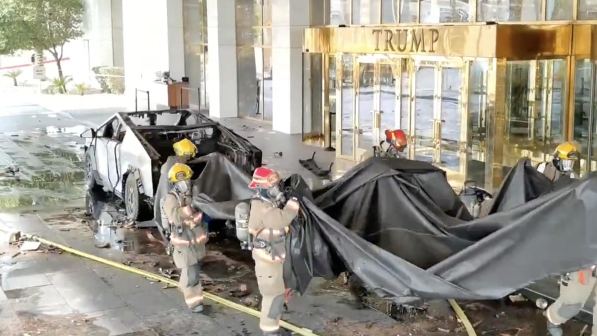 El vehículo Cybertruck (Tesla) que explotó a las puertas de un Trump Hotel en Las Vegas, Nevada, en Año Nuevo.