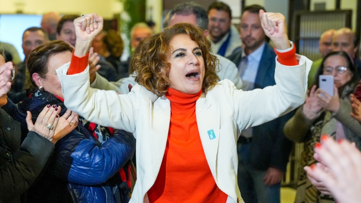 La vicepresidenta primera del Gobierno y titular de Hacienda, María Jesús Montero, se postula a las primarias del PSOE-A, el miércoles en Sevilla