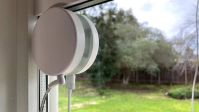 Adiós a los enchufes externos: el nuevo invento para atravesar la electricidad por las ventanas