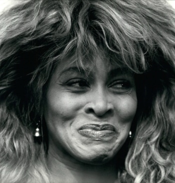 Sale a la luz una canción inédita de Tina Turner 40 años [...]