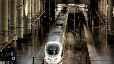 Muere una persona en Lleida al saltar sobre el vagón de un tren y tocar la catenaria