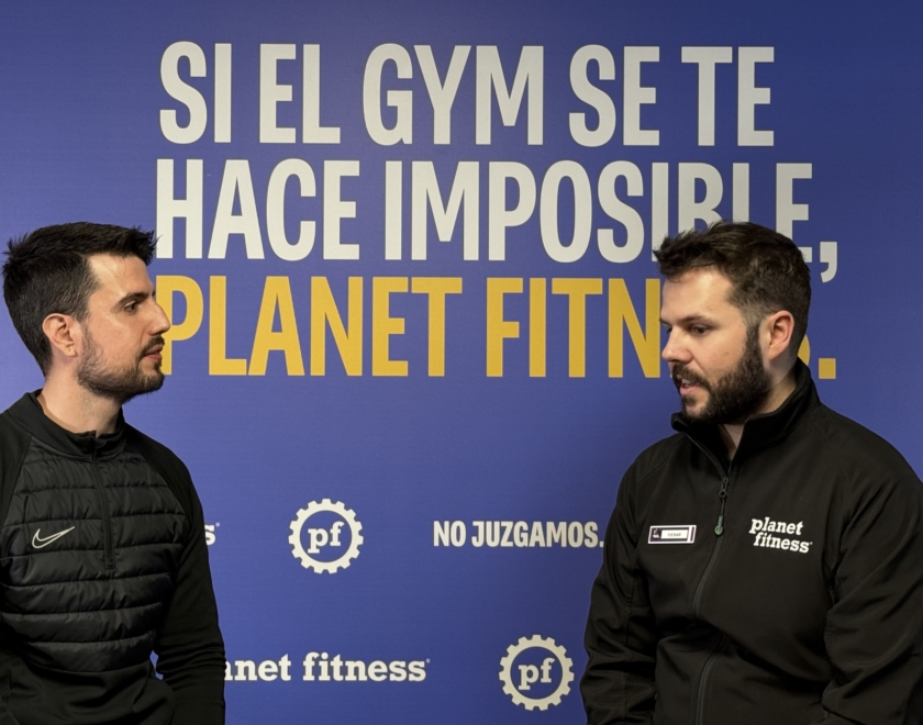 César Martínez, Club Manager de Planet Fitness Delicias y Valentín Colominas, coach deportivo y entrenador personal del conocido streamer y creador de contenido Ibai Llanos. 