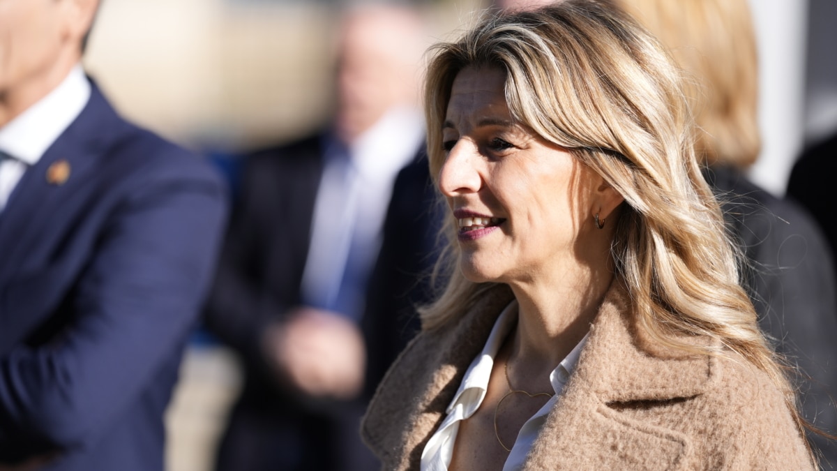 La vicepresidenta segunda y ministra de Trabajo y Economía Social, Yolanda Díaz, durante el acto de entrega de diplomas en el Centro Penitenciario de Córdoba