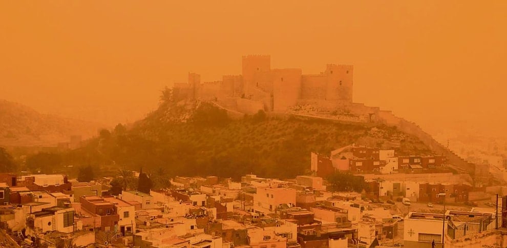 Qué es la 'lluvia de sangre' que podría afectar a España en los próximos días