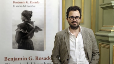 Benjamín G. Rosado gana el premio Biblioteca Breve 2025 con una novela metaliteraria