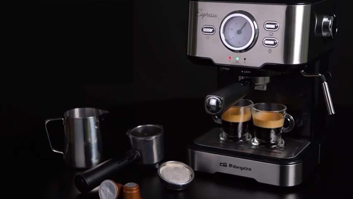 Cafetera espresso Orbegozo EX 5500