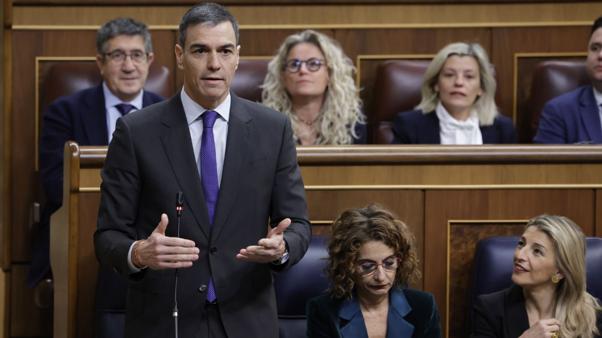 MADRID, 26/02/2025.- El presidente del Gobierno, Pedro Sánchez, durante su intervención en la sesión de control al Ejecutivo este miércoles en el Congreso. EFE/ Zipi Aragon