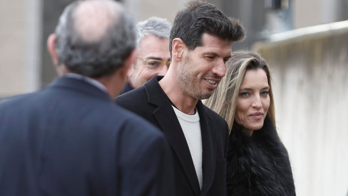 El exdirector de la Selección masculina, Albert Luque a su llegada a la Audiencia Nacional en San Fernando de Henares, Madrid, este miércoles.