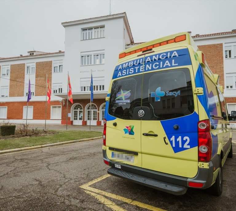 Muere un niño de 9 años en La Bañeza (León) por inhalar gas de una calefacción de carbón