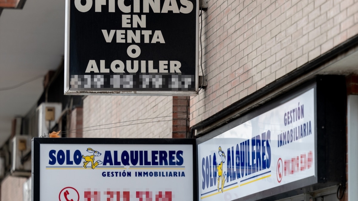 Cartel de venta y alquiler en Madrid.