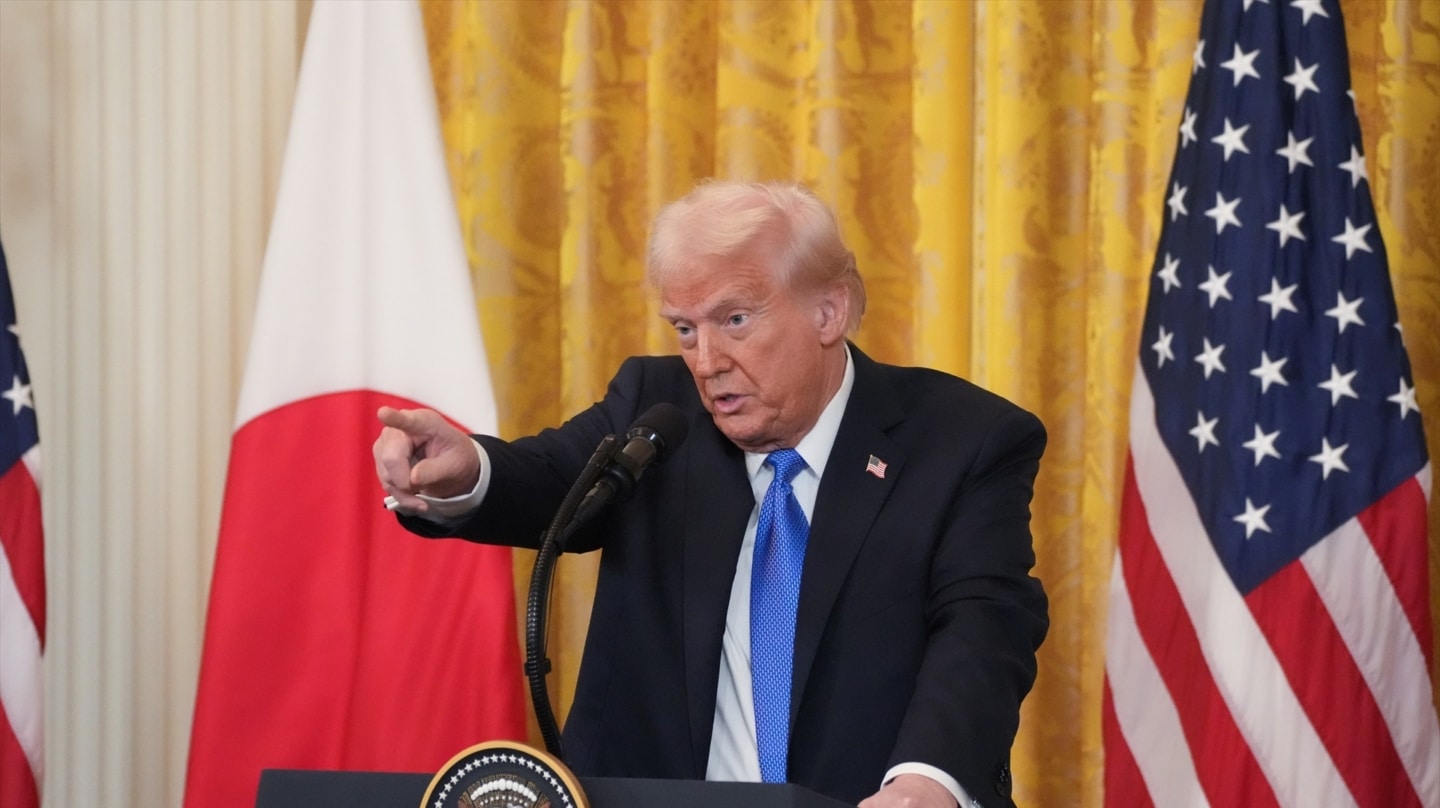 El presidente de EEUU, Donald Trump, habla durante una rueda de prensa con el primer ministro japonés, Shigeru Ishiba, en la Casa Blanca.