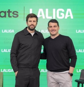 Iker Casillas se ha dejado ver junto a Gerard Piqué tras la [...]