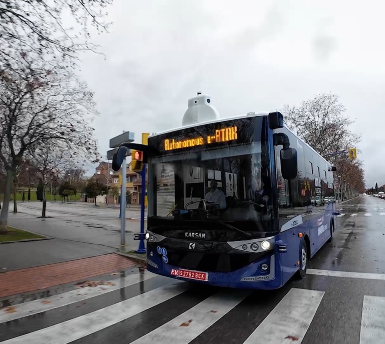 El primer autobús urbano autónomo de España transporta a 1.200 pasajeros en sus primeras pruebas