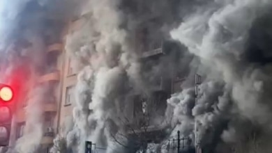 El incendio en un bingo de Valencia obliga a cortar las principales avenidas de la ciudad