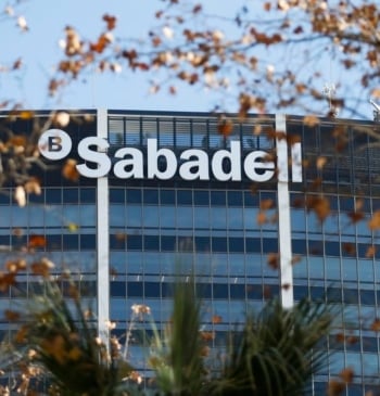 El Sabadell remite a la CNMC sus alegaciones contra la OPA del [...]