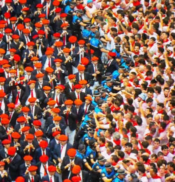 La física de la fiesta o cómo el Chupinazo de los Sanfermines [...]