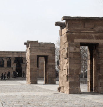 ¿Madrid lo mata? Polémica por el estado de conservación del Templo de [...]