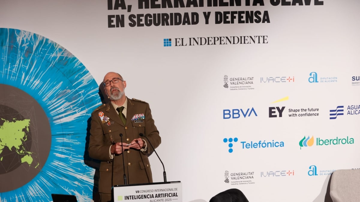 Miguel Ballenilla, Teniente General Director del CESEDEN