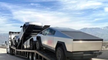 Tesla retira del mercado todos los Cybertrucks (por octava vez) porque un panel se cae