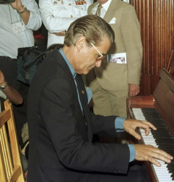 Muere el pianista Felipe Campuzano a los 79 años