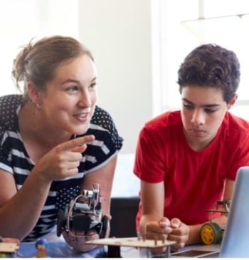 La IA se consolida como motor de cambio en la educación en [...]