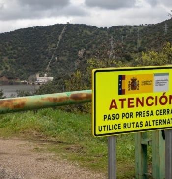 Envían alerta a móviles en seis municipios del Alberche (Toledo) por riesgo [...]