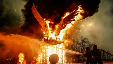 Fallas de Valencia 2025: Guía completa de verbenas, discomóviles y espectáculos pirotécnicos