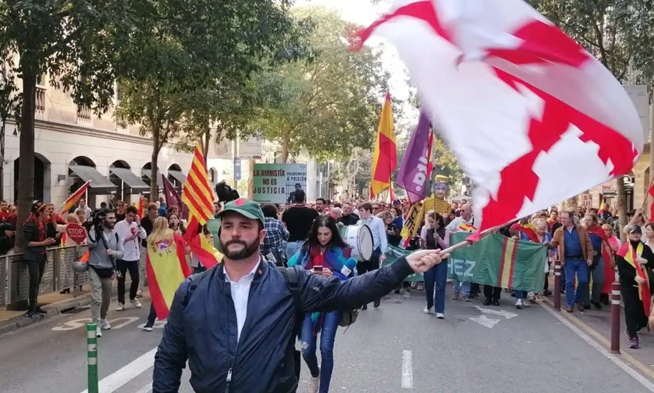 El 'Team Facha' de Vox, la milicia digital neonazi ligada a Jordi de la Fuente