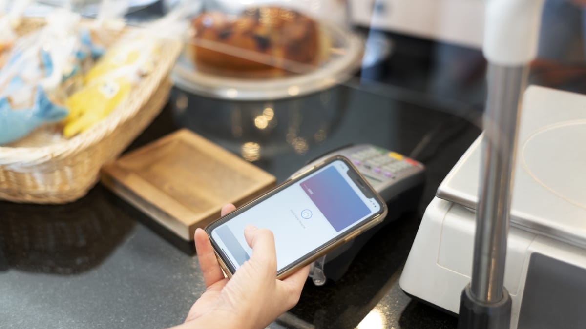 Conoce cuáles son los riesgos por pagar con 'contactless': evita posibles estafas