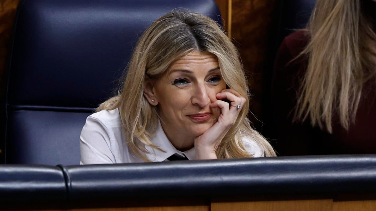 La vicepresidenta segunda del Gobierno y ministra de Trabajo, Yolanda Díaz, durante la sesión de control al Ejecutivo que tiene lugar este miércoles en el Congreso