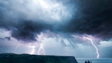 ¿Cuáles son los dispositivos hay que desconectar en una tormenta?